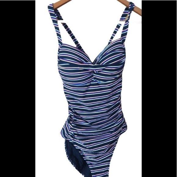 NIP Tuck Bond Eye Tummy Tuck Slimming Swimsuit Size 6 Multi Fit Cup Striped - Picture 1 of 9